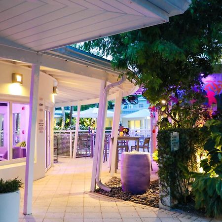 Orchid Key Inn - Adults Only Ки-Уэст Экстерьер фото