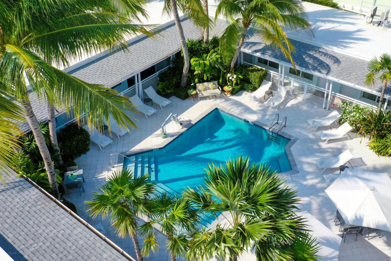 Orchid Key Inn - Adults Only Ки-Уэст Экстерьер фото