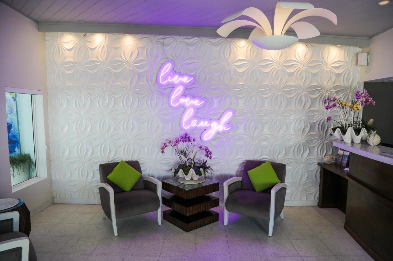 Orchid Key Inn - Adults Only Ки-Уэст Экстерьер фото