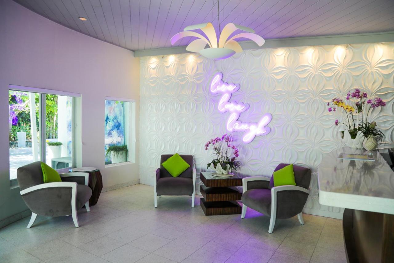 Orchid Key Inn - Adults Only Ки-Уэст Экстерьер фото