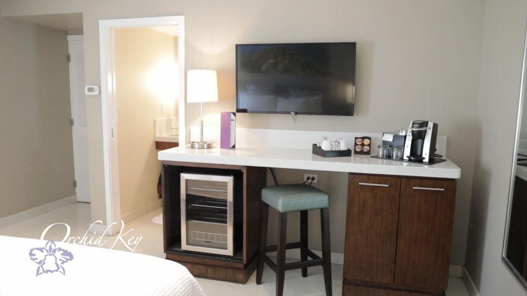 Orchid Key Inn - Adults Only Ки-Уэст Экстерьер фото